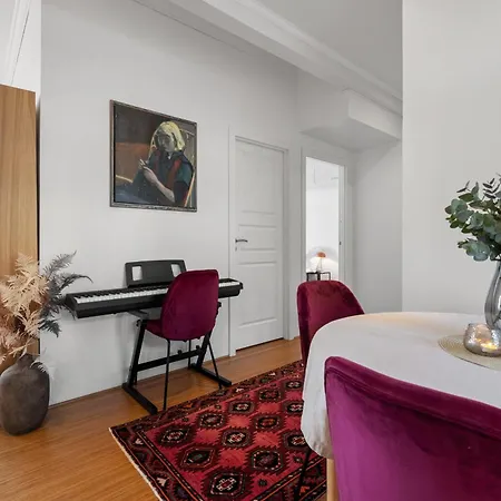 Sentral Og Stilfull شقة *